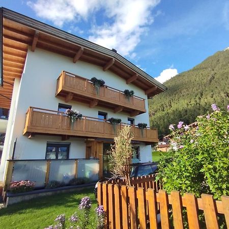 Zimmer Bei Landhaus Mayr Maurach  Exterior photo
