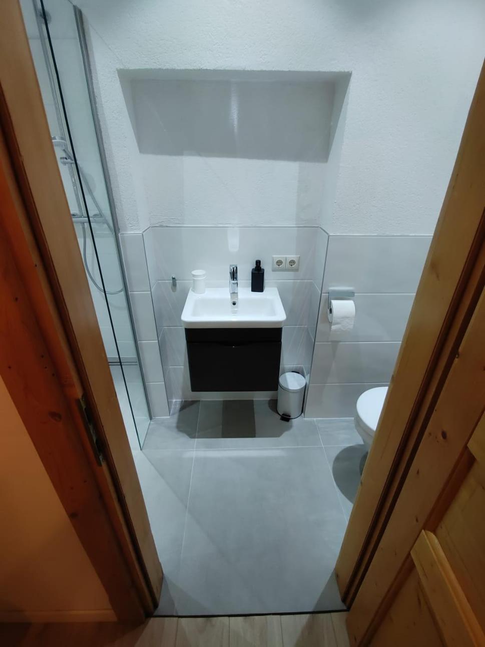 Zimmer Bei Landhaus Mayr Maurach  Room photo